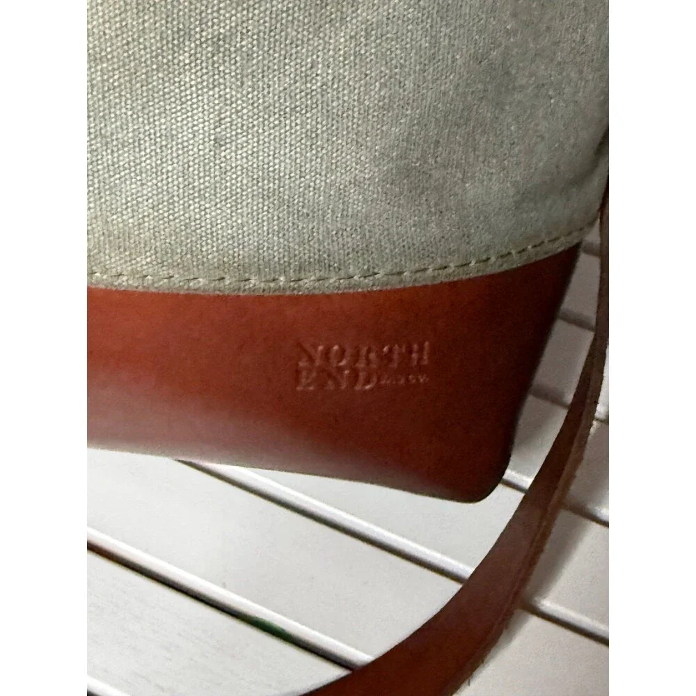 NORTH END Bag Co Gray Canvas Brown Leather Large Crossbody Shoulder Bag Vtg Boho